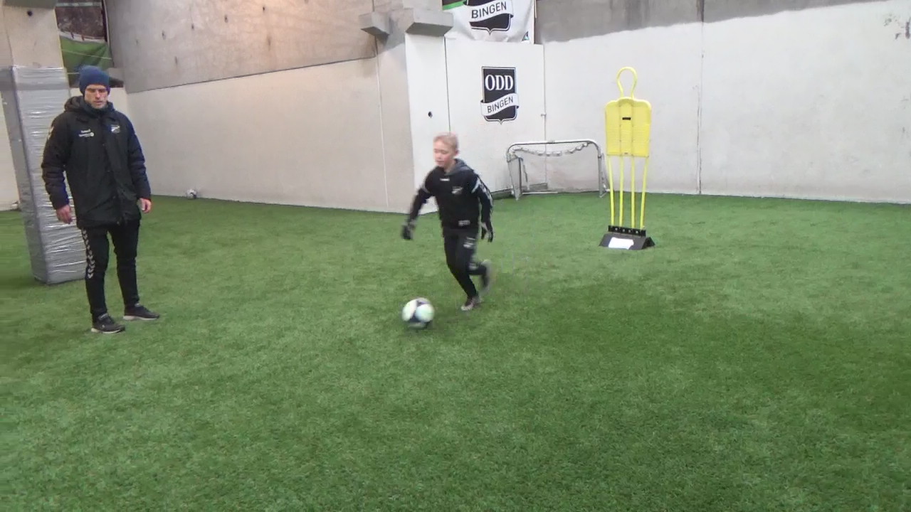 1 Vending utside.MP4